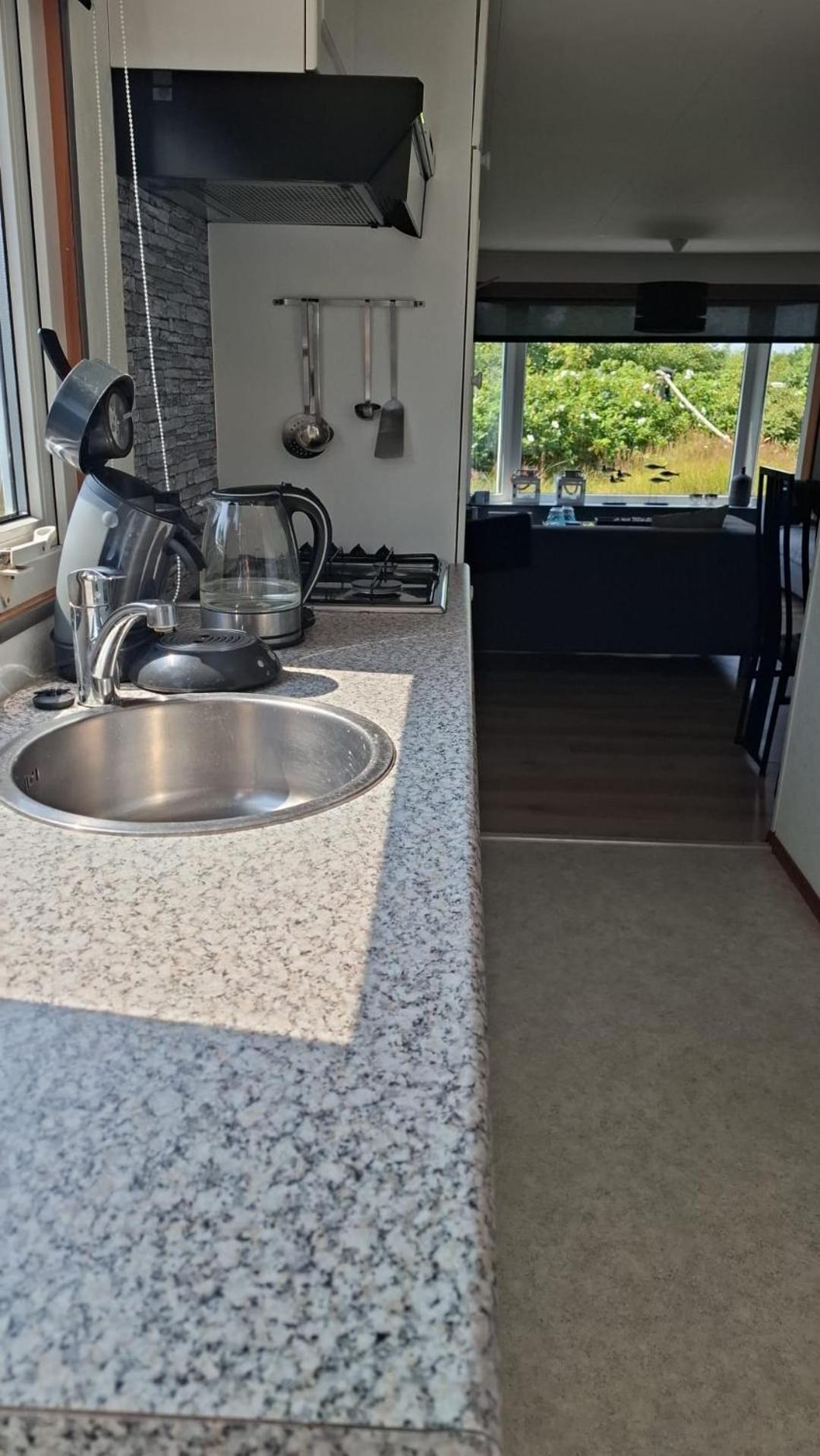 Chalet T12 Op Ameland Inclusief Fietsen, Zee En Strand Op Loopafstand! Buren  Bagian luar foto